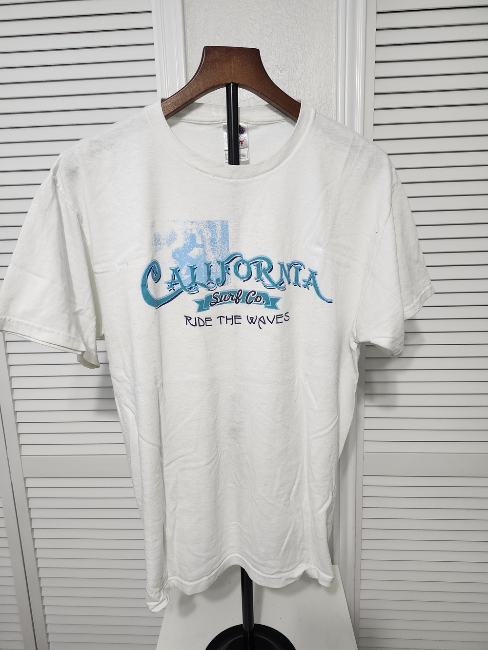 Fruit of the Loom White Heavy Cotton T-Shirt with Multicolor Fruit Logo